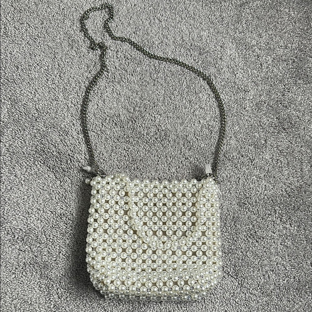 Elegant Pearl Beaded Women's Bag